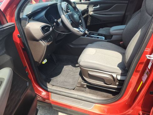 Used 2020 Hyundai Santa Fe SE FWD image 7