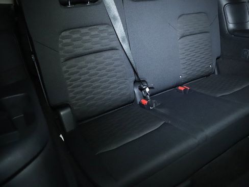 Used 2025 Nissan Pathfinder SV image 35