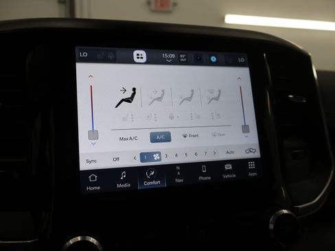 Used 2022 RAM 2500 Laramie AWD/4WD image 53