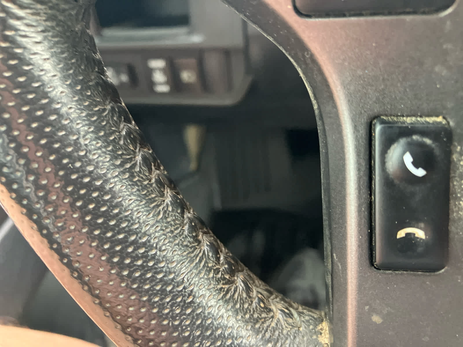 Used 2018 Toyota Tacoma TRD Off-Road AWD/4WD image 16