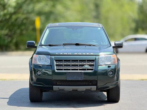 Used 2010 Land Rover LR2 HSE AWD/4WD image 3