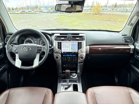 Used 2022 Toyota 4Runner Limited image 11