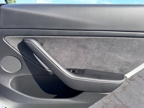Used 2021 Tesla Model 3 Standard Range Plus RWD image 24