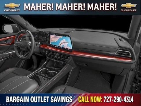 New 2026 Chevrolet Traverse Z71 w/ LPO, Floor Liner Package AWD/4WD image 90