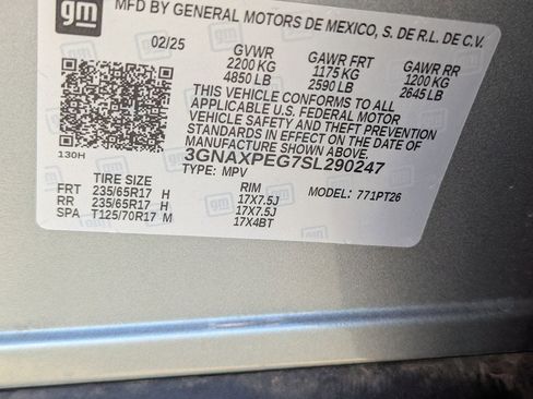 Used 2025 Chevrolet Equinox LT image 32