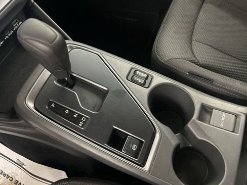 Used 2024 Subaru Crosstrek 2.0i Premium image 22