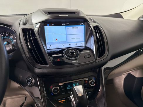 Used 2016 Ford Escape Titanium w/ Equipment Group 301A AWD/4WD image 15