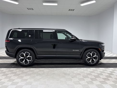 Used 2024 Rivian R1S Adventure AWD/4WD image 6