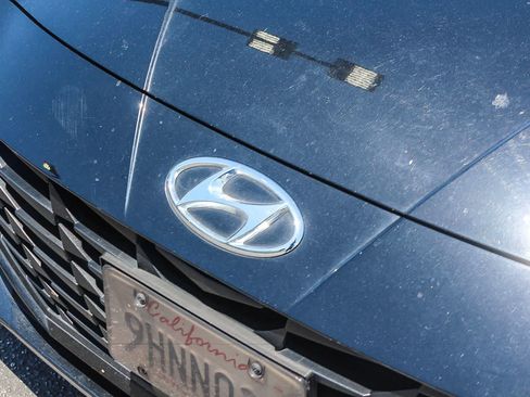 Used 2023 Hyundai Elantra SEL w/ Convenience Package FWD image 14