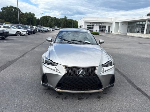 Used 2018 Lexus IS 350 AWD image 2