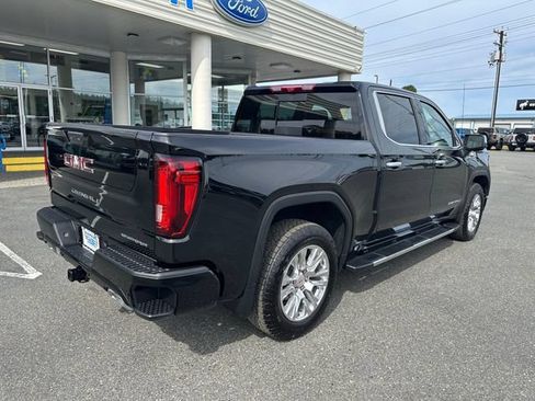 Used 2026 GMC Sierra 1500 Denali w/ Technology Package AWD/4WD image 2