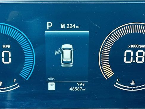 Used 2025 Hyundai Kona SEL FWD image 12