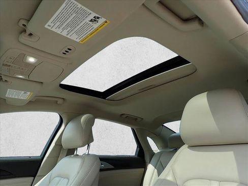 Used 2019 Lincoln MKZ Reserve w/ Reserve Plus Package FWD image 16