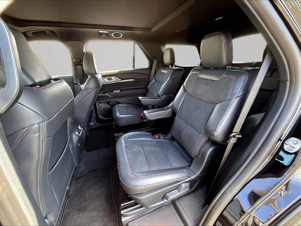 New 2027 Ford Explorer ST w/ Sun And Sound Package AWD/4WD image 31