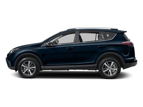 Used 2018 Toyota RAV4 XLE image 3