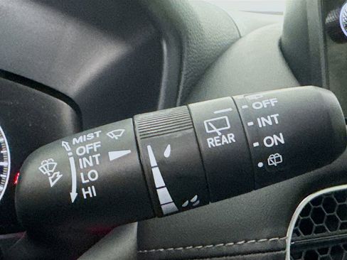 New 2026 Honda HR-V EX-L image 18