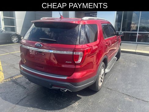 Used 2018 Ford Explorer XLT w/ Equipment Group 202A AWD/4WD image 5