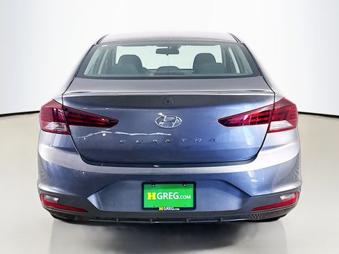 Used 2020 Hyundai Elantra SE w/ Cargo Package (C1) FWD image 8