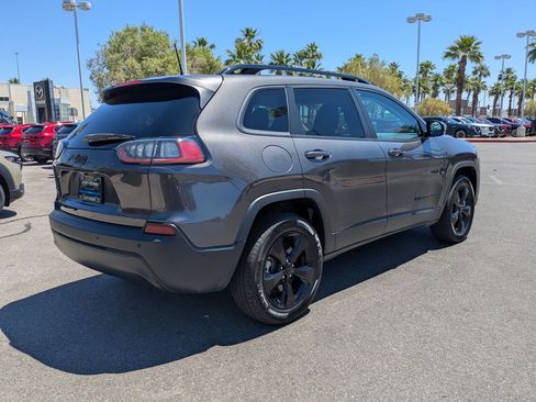 Used 2023 Jeep Cherokee Altitude Lux AWD/4WD image 6