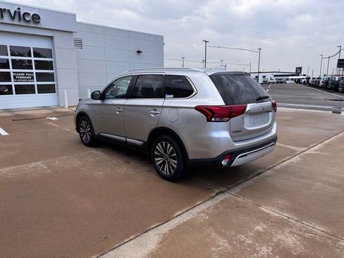 Used 2019 Mitsubishi Outlander SEL AWD/4WD image 5