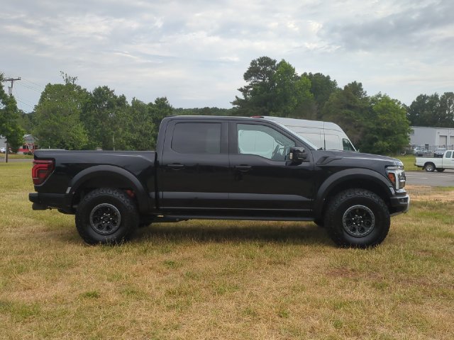 Used 2025 Ford F150 Raptor AWD/4WD image 14