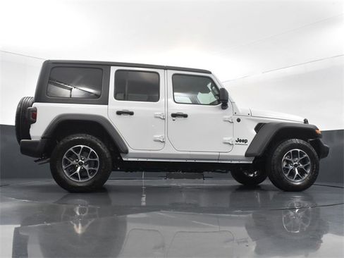 Used 2024 Jeep Wrangler Sport S image 50