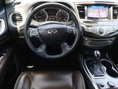 Used 2020 INFINITI QX60 Luxe w/ Essential Package FWD image 9