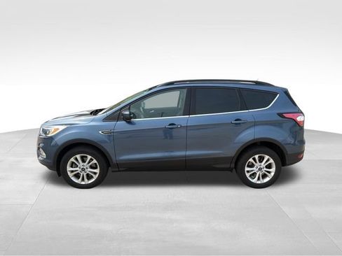Used 2018 Ford Escape SE AWD/4WD image 5