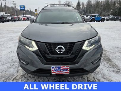Used 2017 Nissan Rogue SV