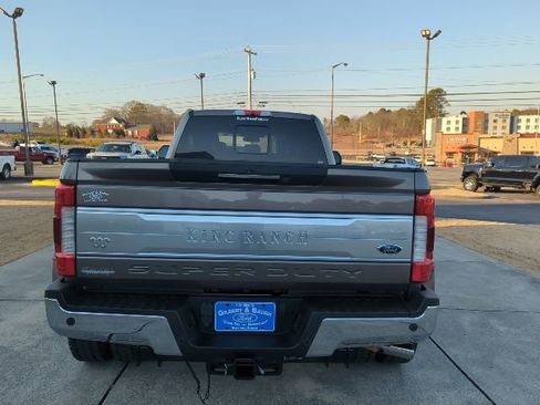 Used 2018 Ford F450 King Ranch w/ King Ranch Ultimate Package image 7