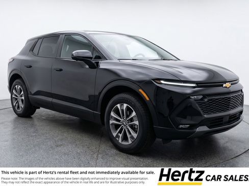 Used 2025 Chevrolet Equinox LT FWD image 1