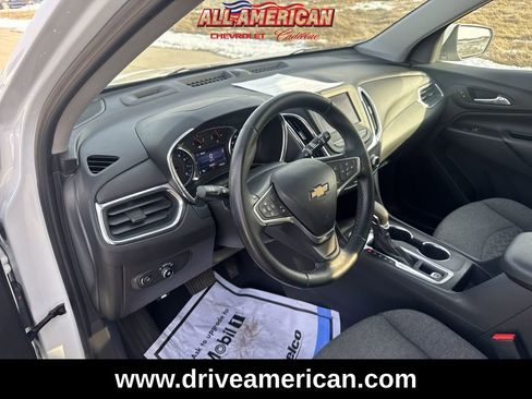 Used 2023 Chevrolet Equinox LT image 10