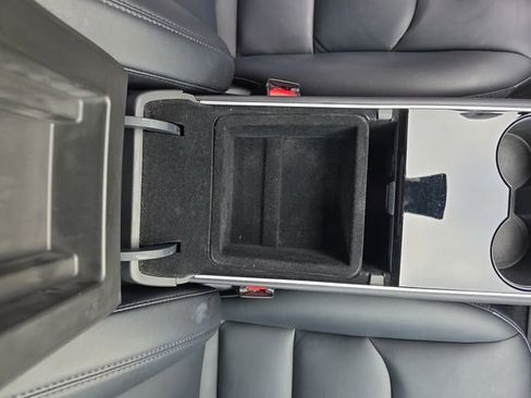 Used 2018 Tesla Model 3 Long Range image 27