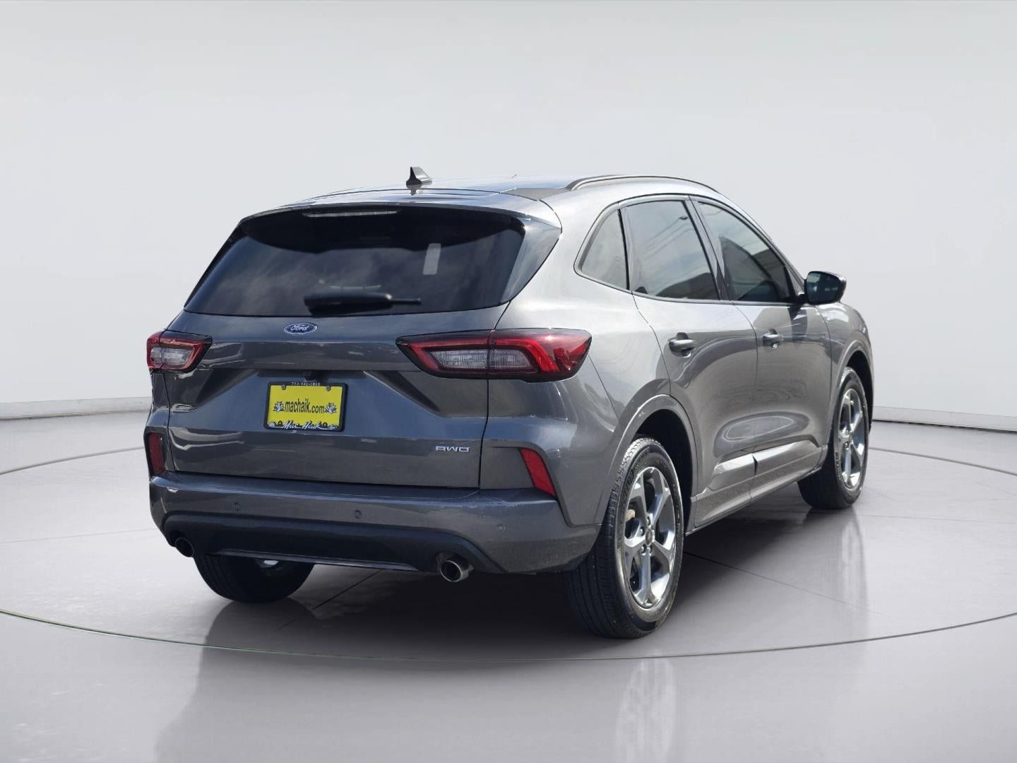 Used 2023 Ford Escape ST-Line w/ Tech Pack #1 AWD/4WD image 8