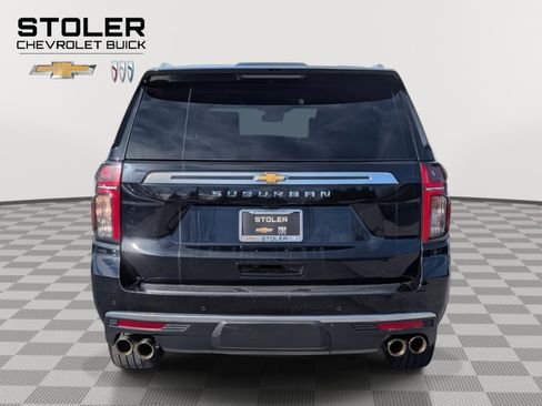Used 2023 Chevrolet Suburban High Country w/ Advanced Technology Package image 4