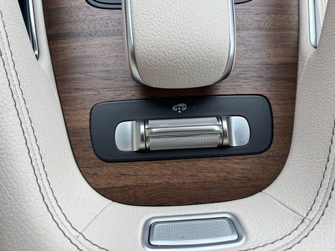 Certified 2025 Mercedes-Benz GLS 450 GLS 450 image 47