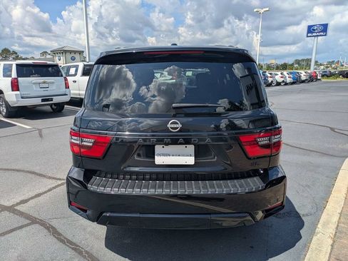 Used 2023 Nissan Armada SL w/ Midnight Edition Package AWD/4WD image 6