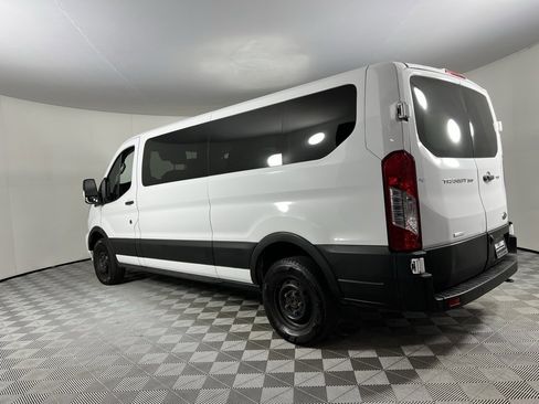 Used 2023 Ford Transit 350 XLT image 9
