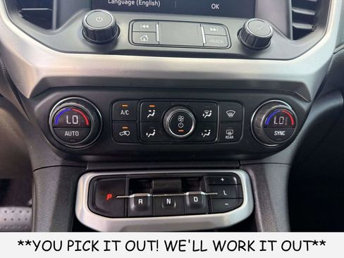 Used 2020 GMC Acadia SLE FWD image 21