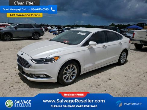 Used 2017 Ford Fusion SE w/ Fusion SE Technology Package FWD image 1