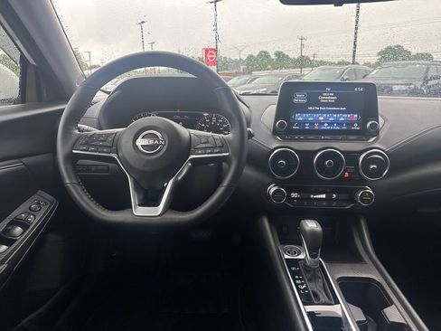 Used 2025 Nissan Sentra SV w/ All-Weather Package FWD image 23