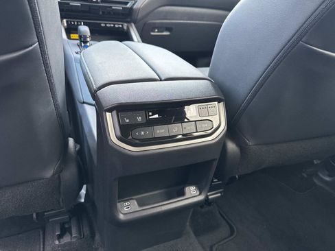 Used 2025 Lexus TX 350 AWD image 17