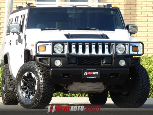 Used 2005 HUMMER H2 w/ Preferred Equipment Group AWD/4WD image 3