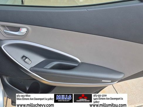 Used 2017 Hyundai Santa Fe Sport image 12