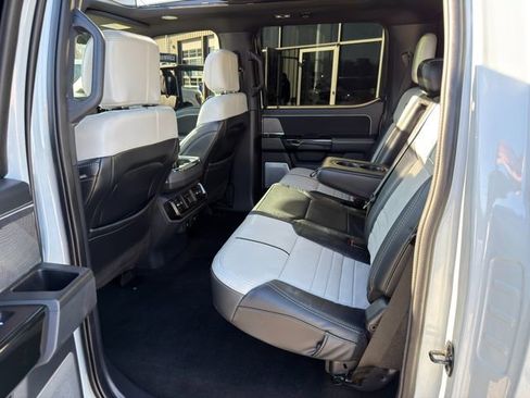 Used 2024 Ford F150 Lightning Platinum image 20