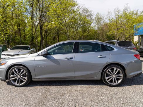Used 2023 Chevrolet Malibu LT image 3