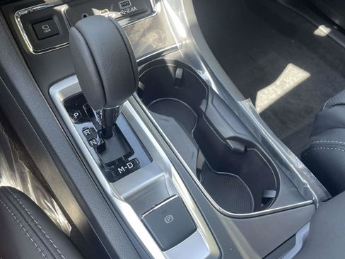 New 2025 Subaru Ascent Limited w/ Popular Package #2 image 14