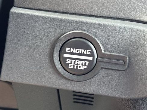 Used 2025 Ford Bronco Raptor AWD/4WD image 35