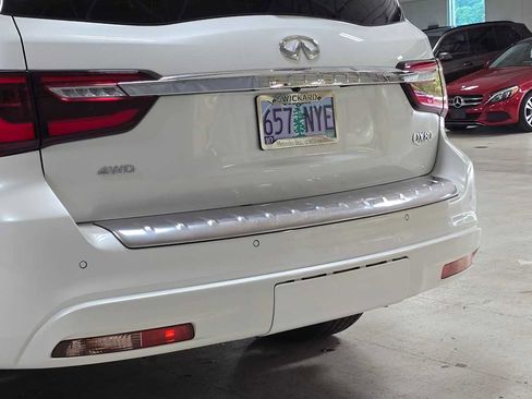 Used 2023 INFINITI QX80 Sensory w/ All-Season Package AWD/4WD image 13