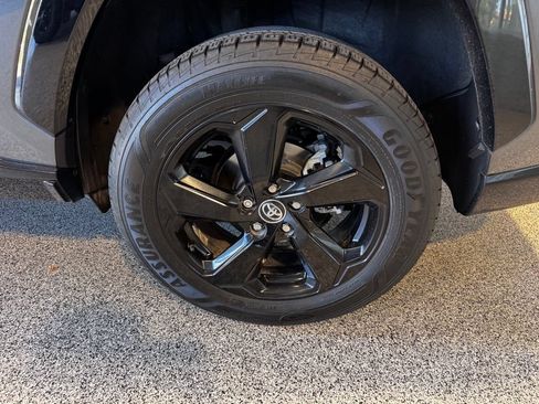 Certified 2021 Toyota RAV4 XSE AWD/4WD image 17